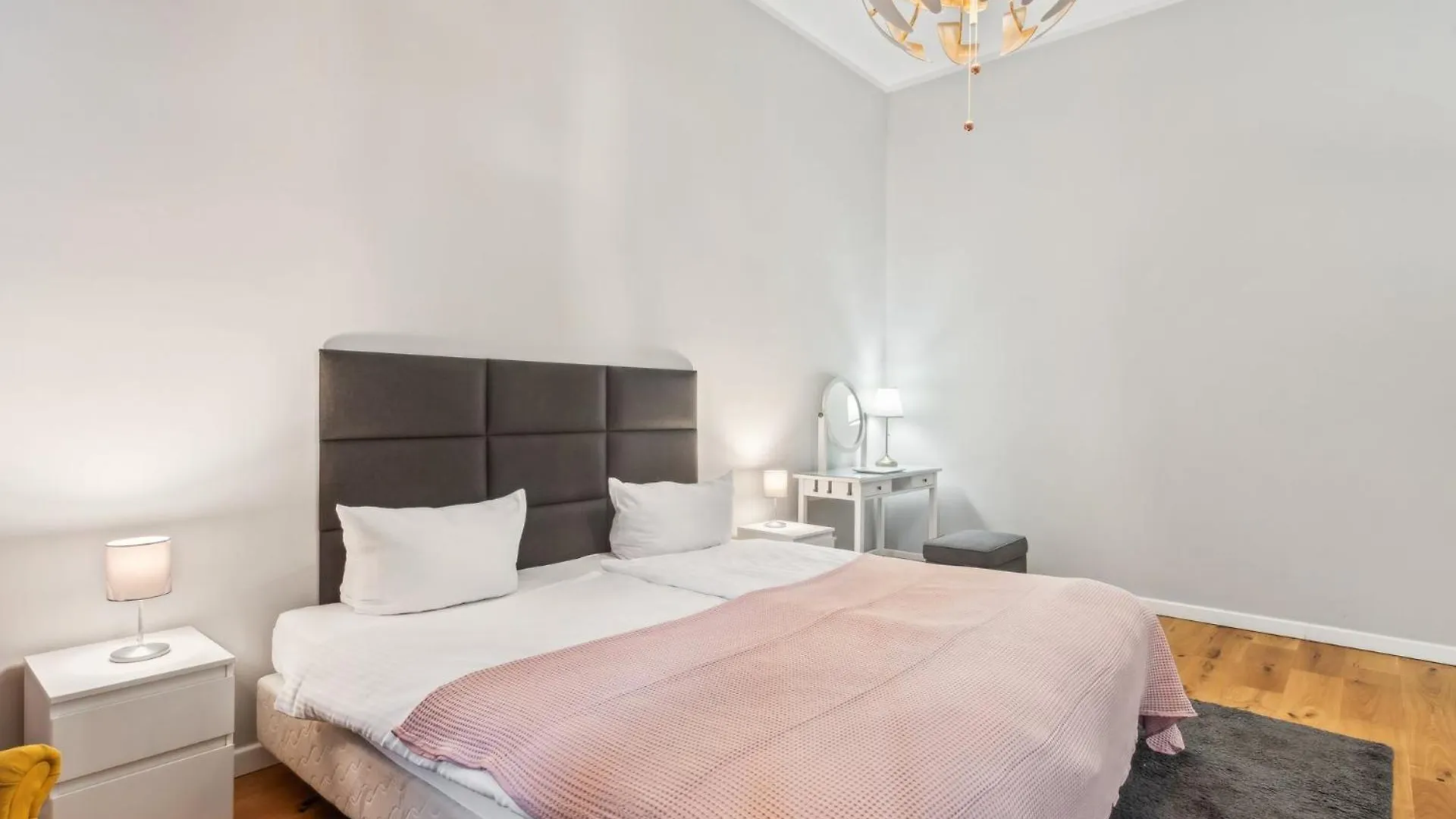 Center Apartments In Prenzlauerberg Berlín